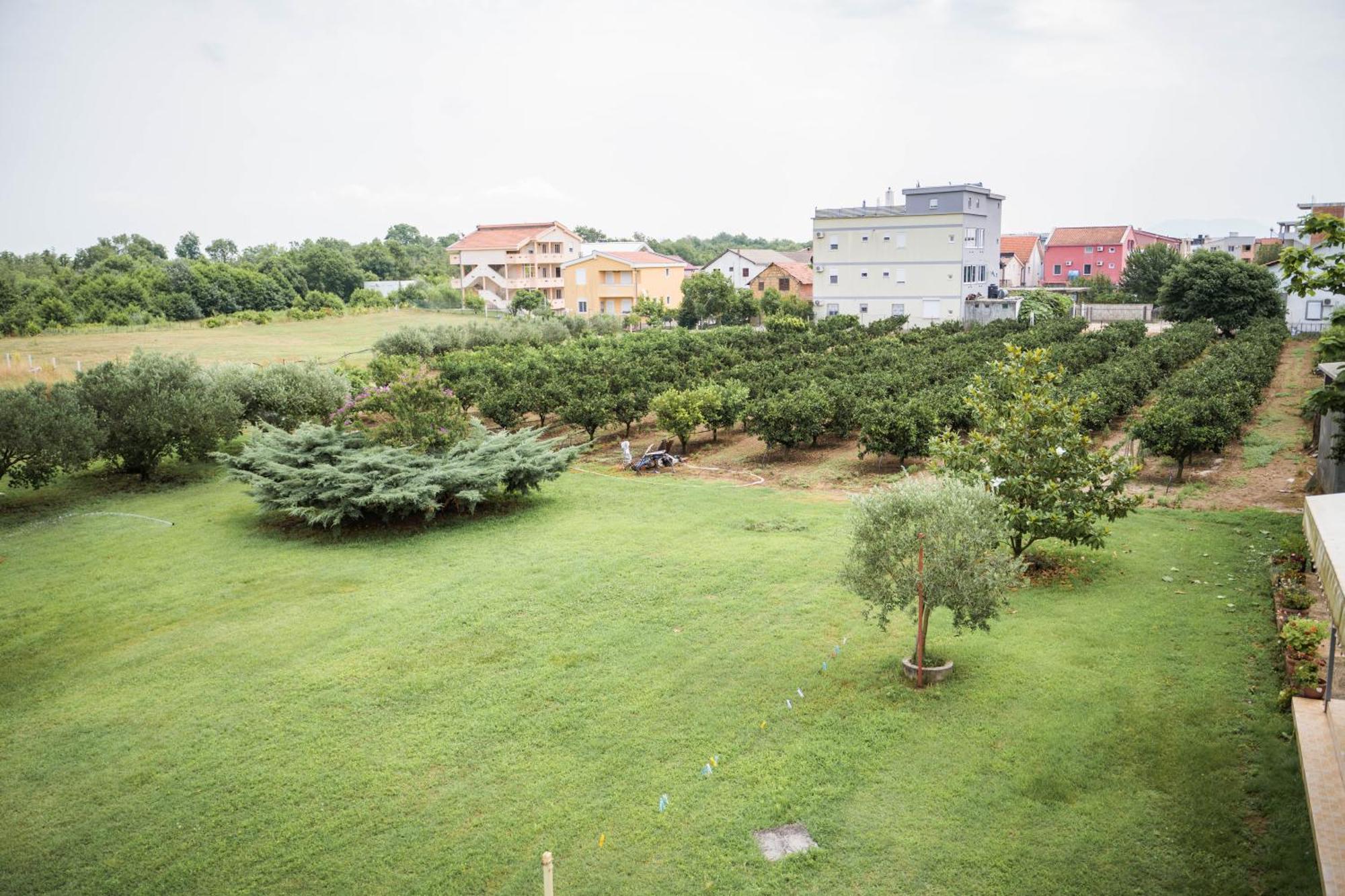 Apartments Rudaj 乌尔齐尼 外观 照片
