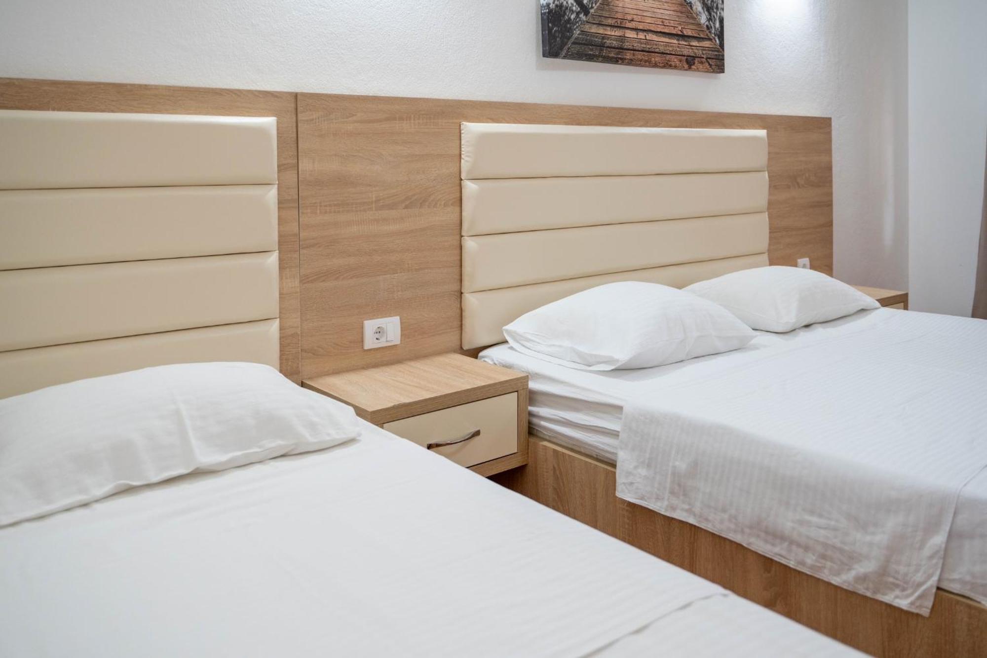 Apartments Rudaj 乌尔齐尼 外观 照片