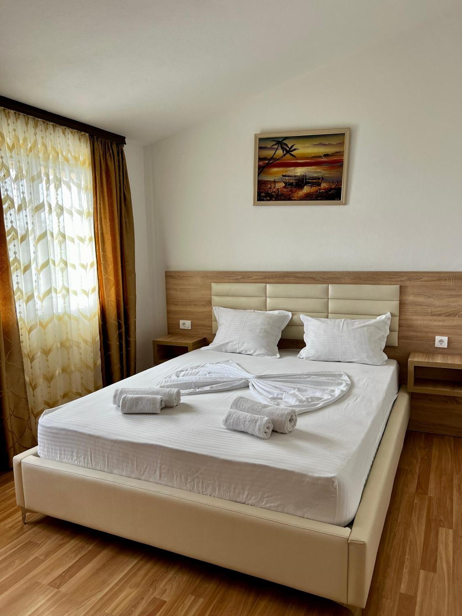Apartments Rudaj 乌尔齐尼 外观 照片